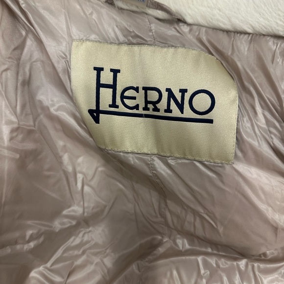 COPY - Herno Champagne Fur Puffer - Picture 11 of 14